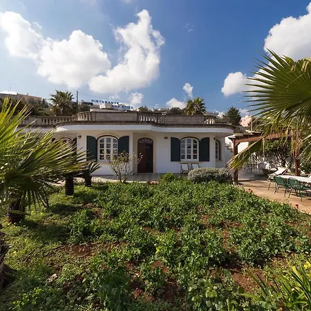 La Ripostiera By Barbarhouse Castro (Lecce)