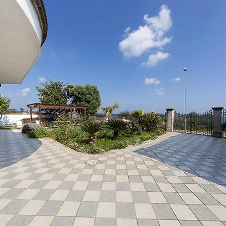 La Ripostiera By Barbarhouse